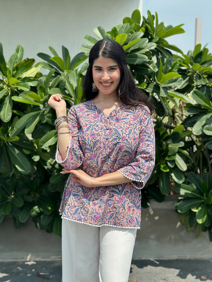 Elegant Floral Short Kurti 🌸💫