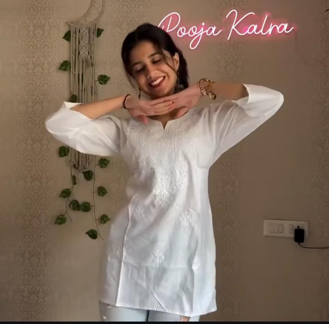 Classic White Chikankari Kurti – Timeless Elegance