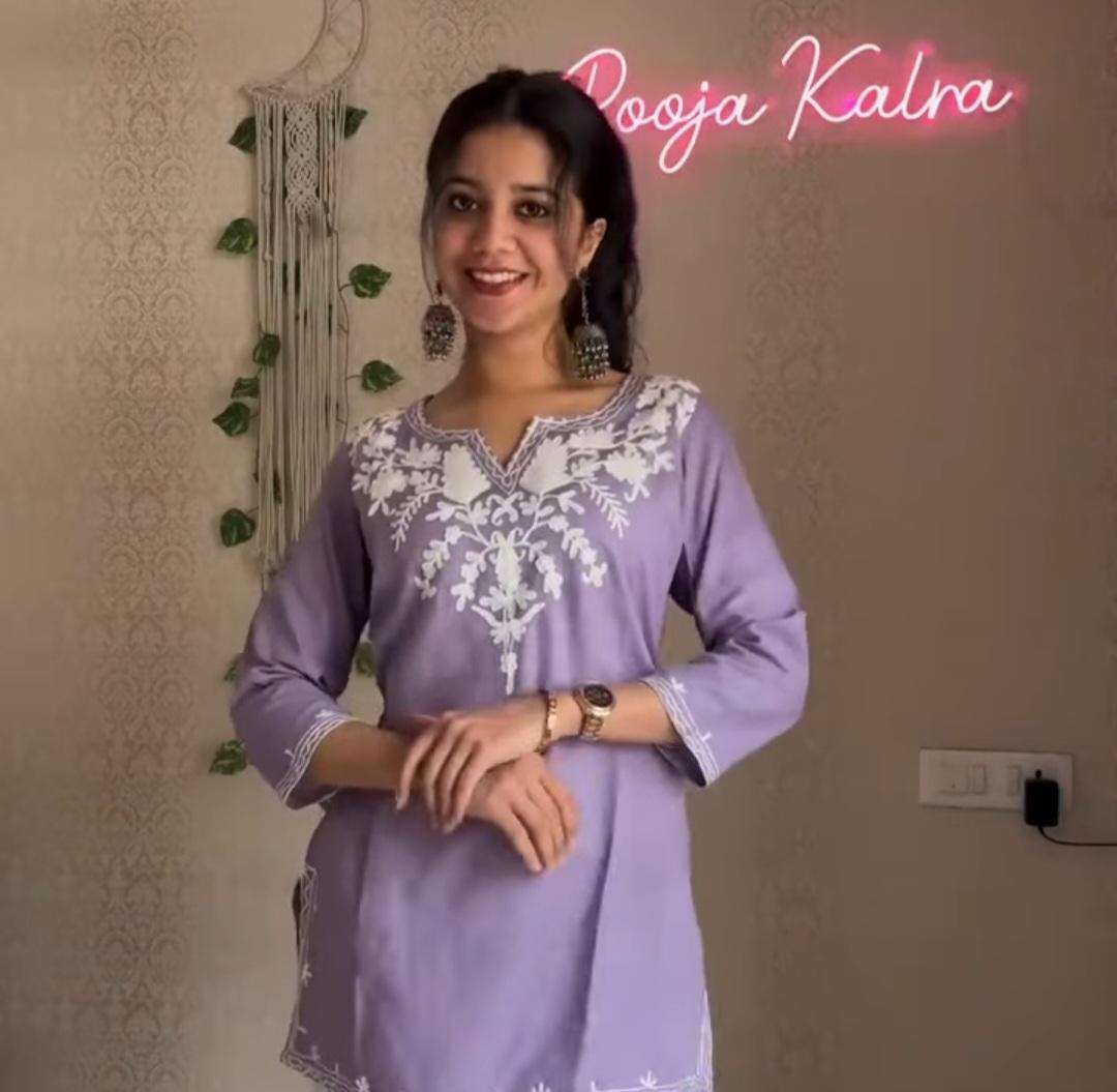 Classic White Chikankari Kurti – Timeless Elegance