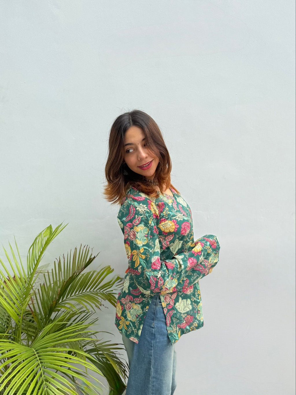 Emerald Blossom Floral Kurti Top 🌸