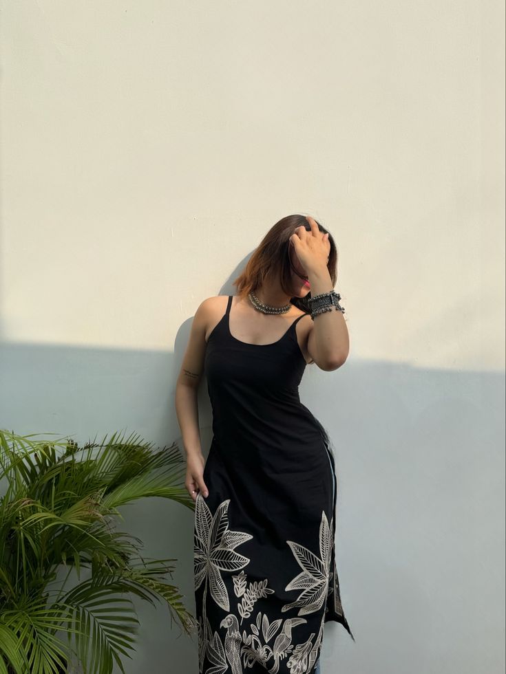 Elegant Black Kurti with Floral Detailing